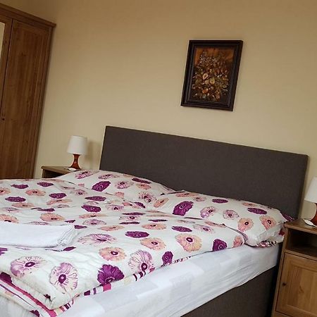 Apartmany Racianska Bratislava Exteriör bild
