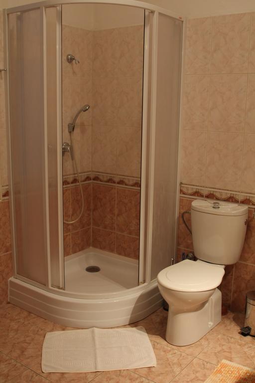 Apartmany Racianska Bratislava Rum bild