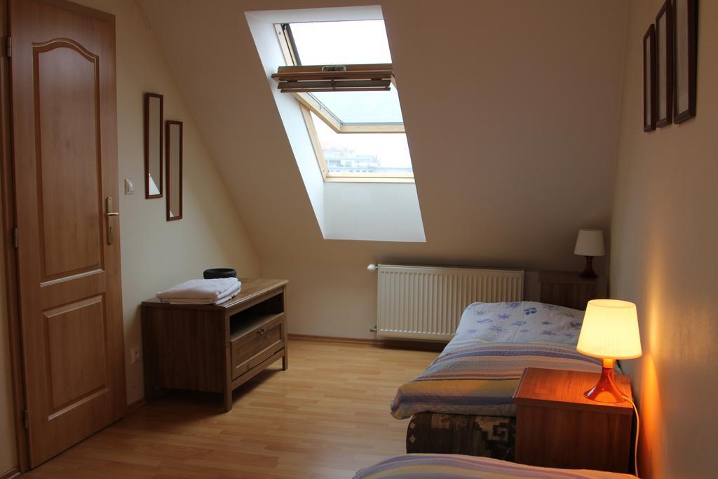 Apartmany Racianska Bratislava Rum bild