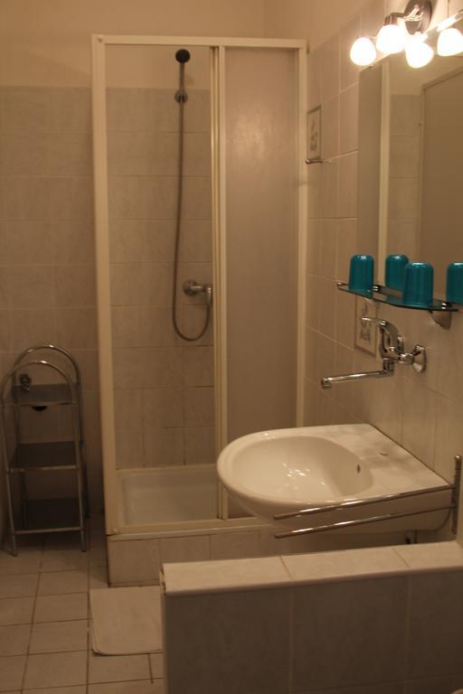 Apartmany Racianska Bratislava Rum bild