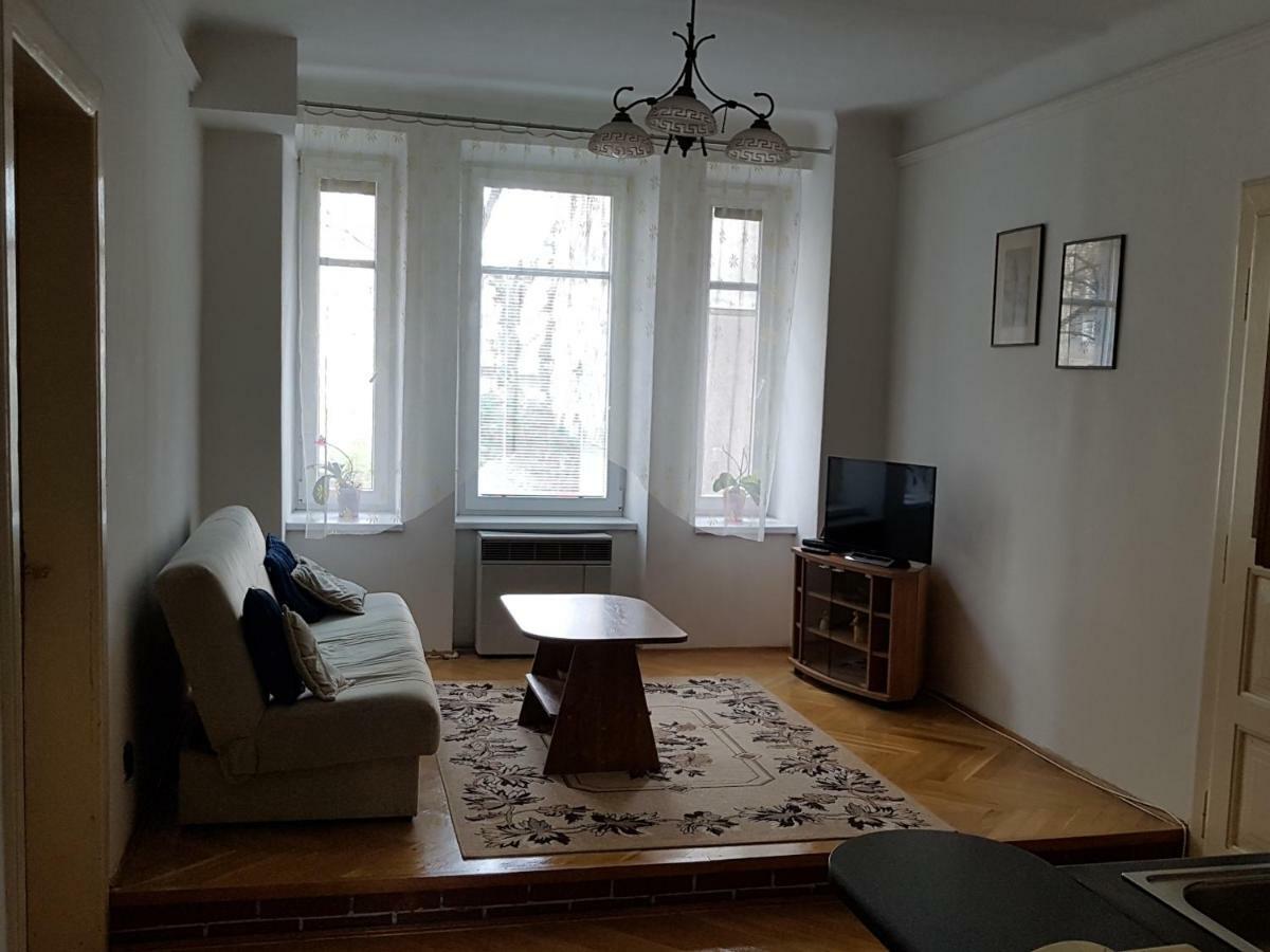 Apartmany Racianska Bratislava Exteriör bild